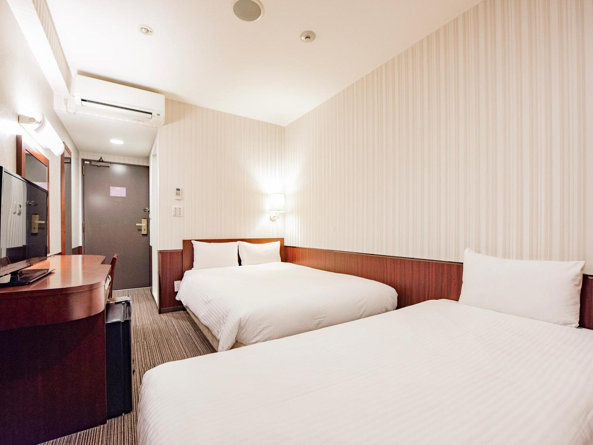 Hotel Hillarys Osaka Exteriör bild